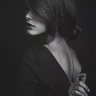 moonywasel2's profile picture. 