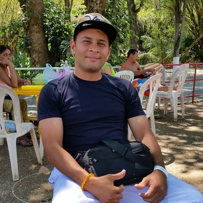 Mi pasión es clara: Trading y Criptomonedas. Sumando conocimiento y experiencia a este emocionante universo digital. ¡Hablemos de mercados y descentralización.