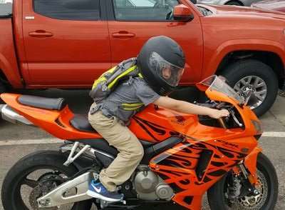 bnatole12's profile picture. 