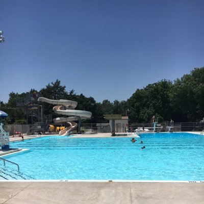 The Official Twitter account of The Safest Pool in America. We're the closest thing Lindsborg has to paradise. Come swim with us. And remember to stay #PoolCool