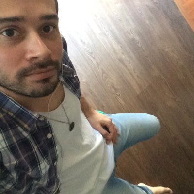 e_dorrego's profile picture. De Chivilcoy, viviendo en Recoleta, Ciudad de Buenos Aires. Estudiando Medicina Fundación H. A. Barceló