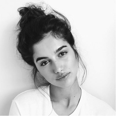 rpdmbella's profile picture. lips so french ass so spanish