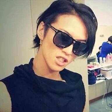 0bf504053295m6n's profile picture. サッカー好き甲佐小9番　甲佐中11/10番
甲佐高2番　FW一筋　ゲーム大好き
モンストガチ勢　よろしくお願いします！