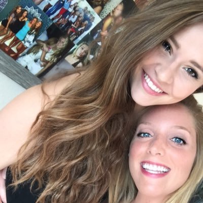 Erin_Barr123's profile picture. tweet. twit. twot.