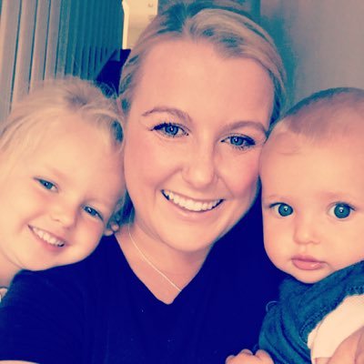 busymama_'s profile picture. Mummy, Dreamer, Student and Beach Lover, taking control of my life to build a better one for my family! I like clown fish