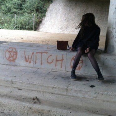 rpgwos's profile picture. Rpg : On. / Inscriptions : On. Les personnages pris se trouvent dans les favs.