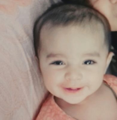 zainab_jutt's profile picture. 