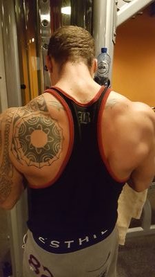 ronvdenden1983's profile picture. Lets become bigger