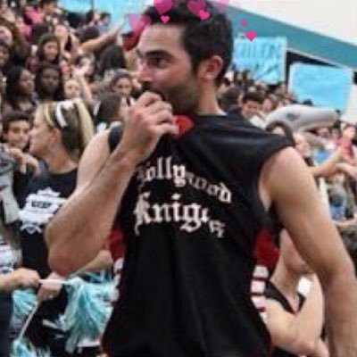 CatWHS's profile picture. Im gonna rip your throath out with my teeth.