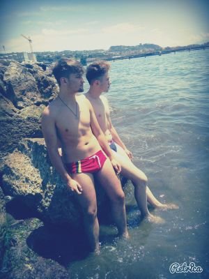 GianluSetale's profile picture. Bravi Ragazzi Nei Brutti Quartieri. 
 #ForzaNapoli  #JuveMerda