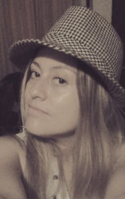 NanRozas999's profile picture. 💫Madre de una hija maravillosa 💕 y afortunada de tener una familia hermosa 💛💚💛💚
Estudiante de Derecho💫