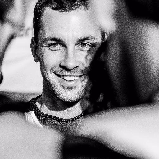 Pilote #JetSki ▶ World Champion ▶ European Champion ▶#SkiGP #ProSkiGP #TeamDardillat
Team @DSportSolutions