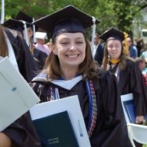 Member of Elizabethtown College’s E-Team. Class of 2016. Mass Comm major bringing you the latest Etown news! Living life one tweet at a time.