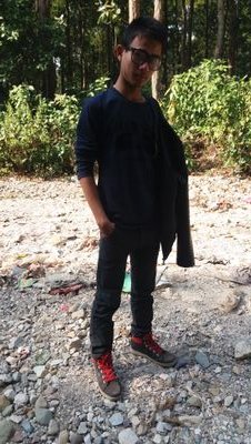 YogeshRajbansh3's profile picture. 