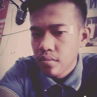 menerima apa adanya dan mencintai seorang dengan tulus