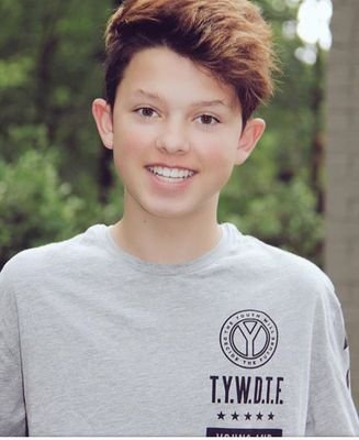 obsessed with Jacob Sartorius.
please follow me Jacob.
MACOB IS BACK!!!