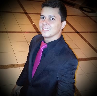 danthelle's profile picture. 