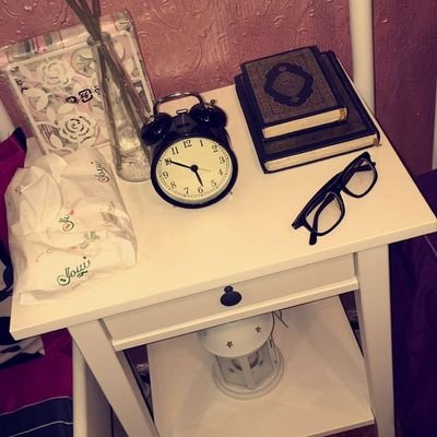 sooz2020soz's profile picture. ‏‏لا أعرف سوء النيه فجميع البشر في عيني طيبون واثق ب الله ،،

لذا من يؤذيني ولم أوذيه رب السماء يكفيني فيه.

❤️