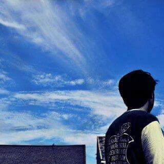 Ari_Blogi's profile picture. Jika aku harus memilih untuk bernafas atau mencintaimu,maka akan ku gunakan nafas terakhirku untuk mengucapkan bahwa aku mencintaimu....