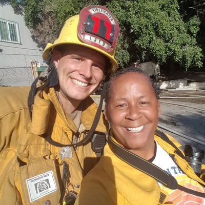 I am a freelance photographer who is passionate about taking pictures of lafd and lapd. I am also a published author of poetry. my books are amazon.com