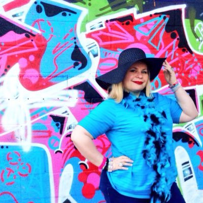 Blogger & photographer. Art, food, music, culture, nature & community within the Triangle, NC area & sometimes beyond. 📸
