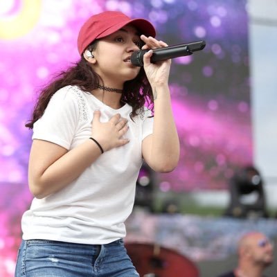 Alessia Cara. @AlessiaCara