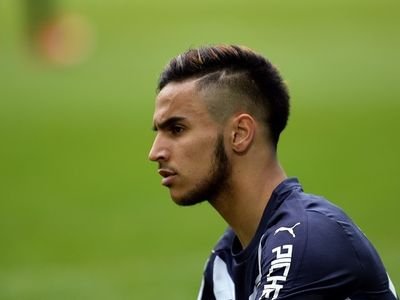 AdamOxnas's profile picture. Adam Ounas Fan Page. All views and tweets are 100% unofficial. Teams: France(u20) & Bordeaux. Number 22
#MUFC Fan. 100% Follow back