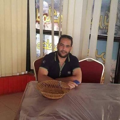 الحياه مدرسة واسعه كل يوم نتعلم الجديد ف علينا تقبل الاخر لانه ربما هو من علي حق حتي تثبت الايام العكس . ف انكشاف الحقائق مع الوقت يظهر الكثير ...