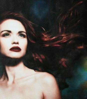 hollandrpglvm's profile picture. c'est le joyeux bordel d'une génération qui crève.