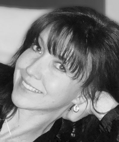 robyn_flach's profile picture. This account is just to redirect the folks who are spelling my name wrong.