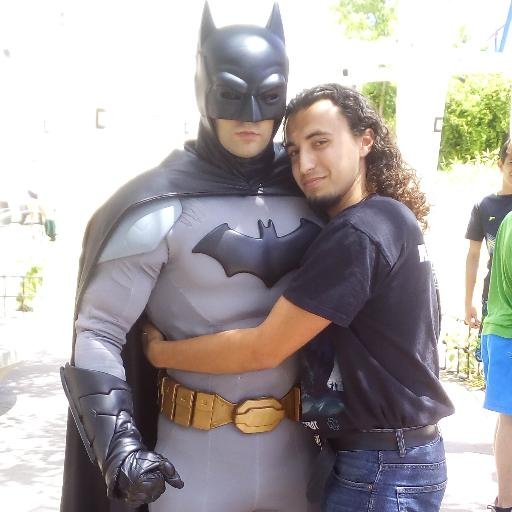 Metalhead, Gamer, Goth, Punk, Ásatrú, Son of Batman. Developer en @limbfightgame y @_Universae