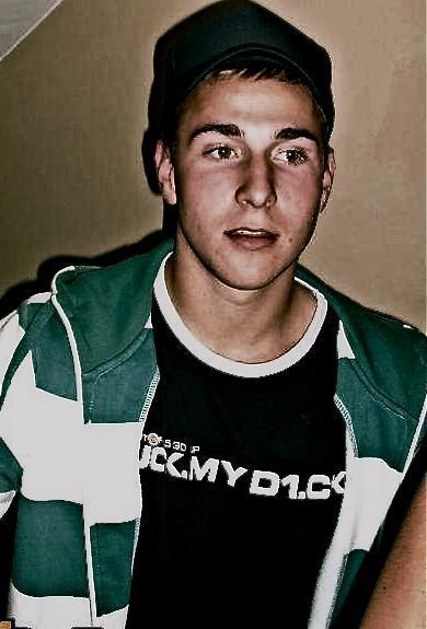 Sworky10's profile picture. 