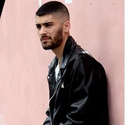 Idk_basically1D's profile picture. @sparklezxrry