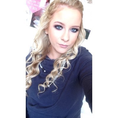 jessicareavie's profile picture. Waow