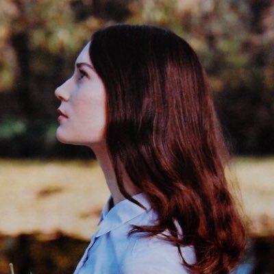 AstoriaGreen_rp's profile picture. Fée Noire.