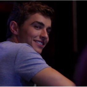 CassyanWaves's profile picture. 