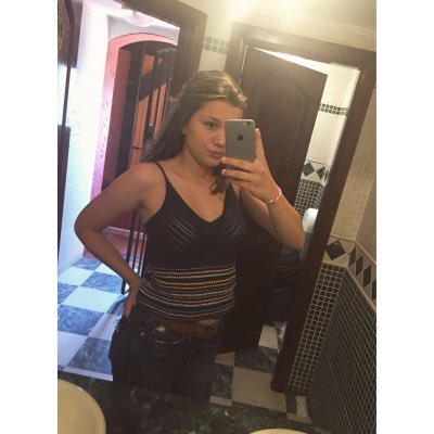 dariina_01's profile picture. ✨Non v’è rosa senza spina.✨ Instagram: dariina_12 /Snap: daariina_12