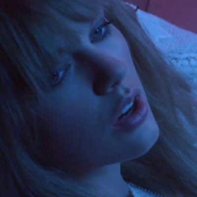 newromanswiftss's profile picture. i make unnecessary puns