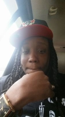 BarbecueChcken's profile picture. Yal never ask why.