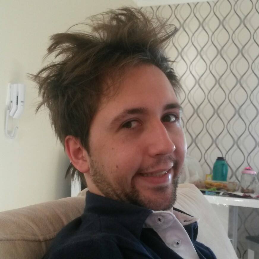 fabiosammy's profile picture. Paranaense de nascimento, Guarapuavano de escolha, Patriota... nem tanto, nem tanto.
