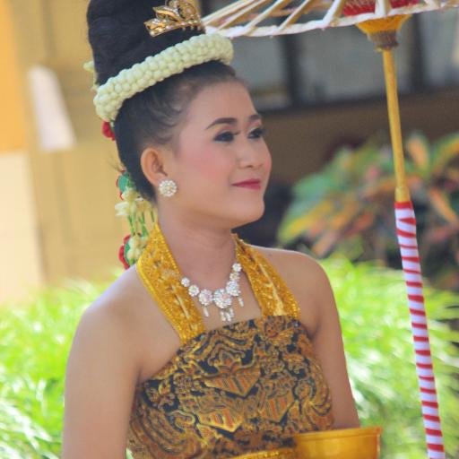 bellacornelia3's profile picture. Allah~Parents~EXPOST *Executive People Of X-7