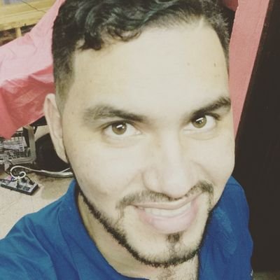 AguilarHans's profile picture. Amo a Dios sobre todo/Cristiano/Guitarrista/Productor TV & Radio/Efectos visuales/Diseño 3D/Motion Design/ https://t.co/lkhG2BMHfQ