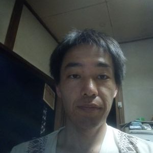 サミュール浅海涼。名も無き民旅団旅団長