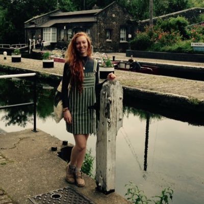 Just a country bumpkin attempting life in the big city... London contemporary dance school