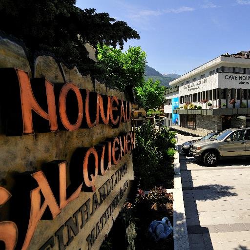 NouveauAG's profile picture. 