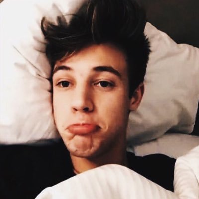 ❀giving solo dms with your sunshines❀ Turn our notifs on and be active!!