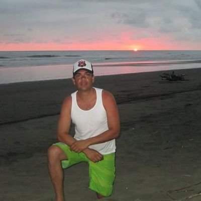 EZAMORAC28's profile picture. 