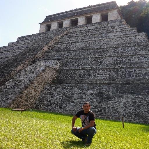 jlfunes's profile picture. Tratando de sobrevivir en este país desmemoriado.