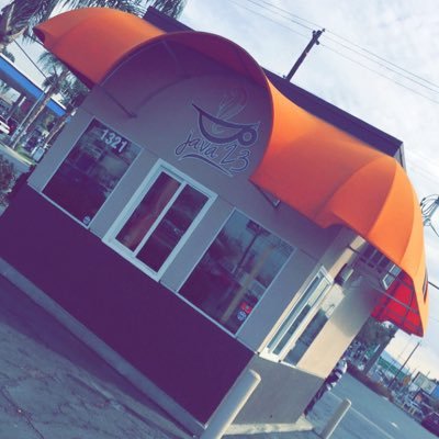 A coffee shop that is committed to serving quality coffee and tea drinks. We are raising the bar and introducing the crafty side of coffee to Bakersfield.