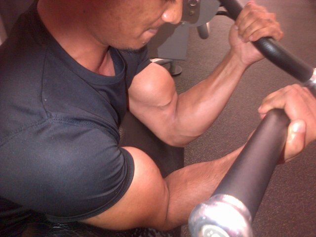 Riza679's profile picture. Lifting weights is a way of life that separates the average from the animals....